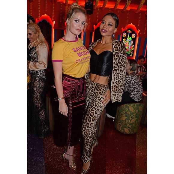 SOLD -Dolce & Gabbana Fall 2018 Runway Look 38 Skirt - Picture 12 of 12